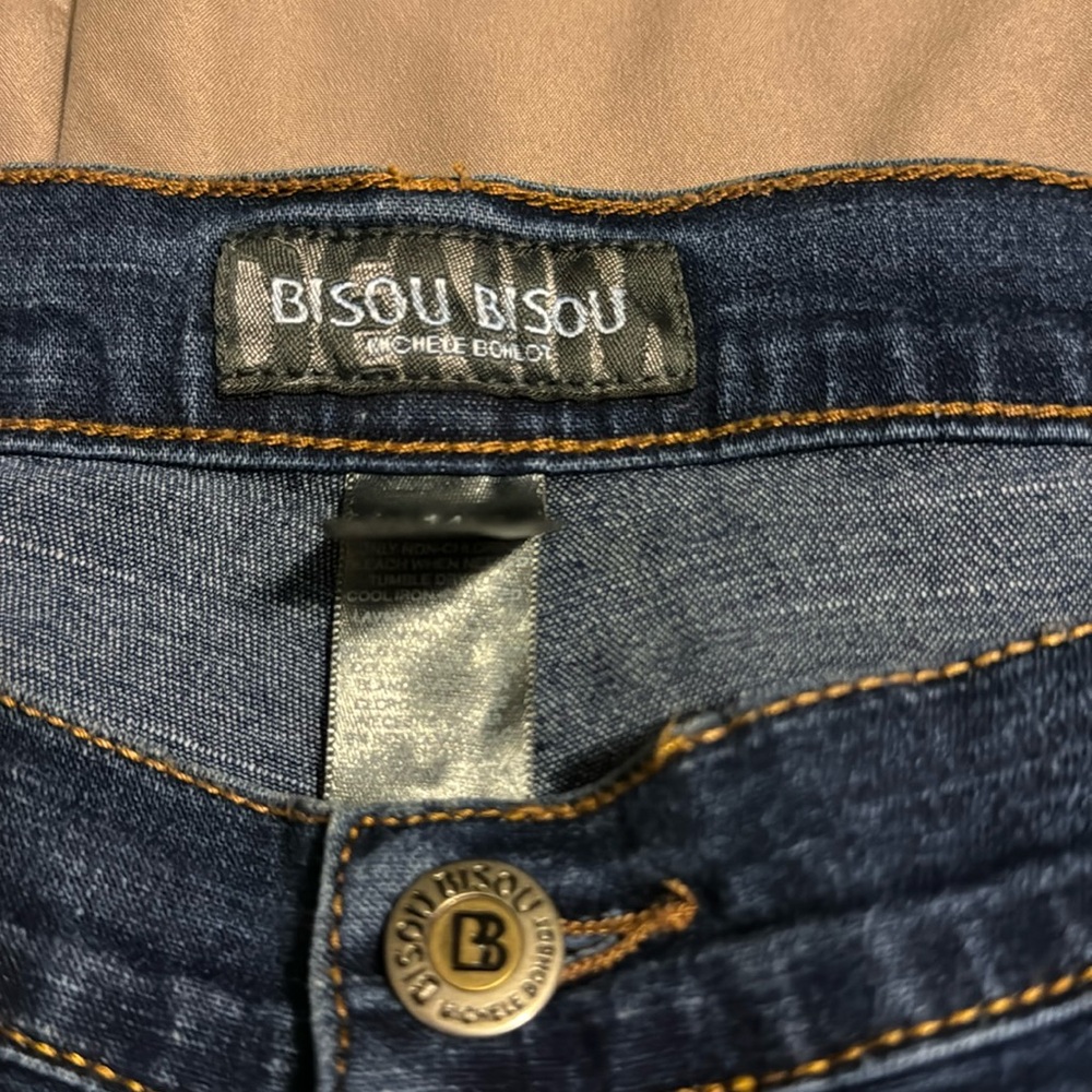 Women’s Bisou Bisou Bootcut Denim Jeans, size 14, 32 in inseam, 11 in rise